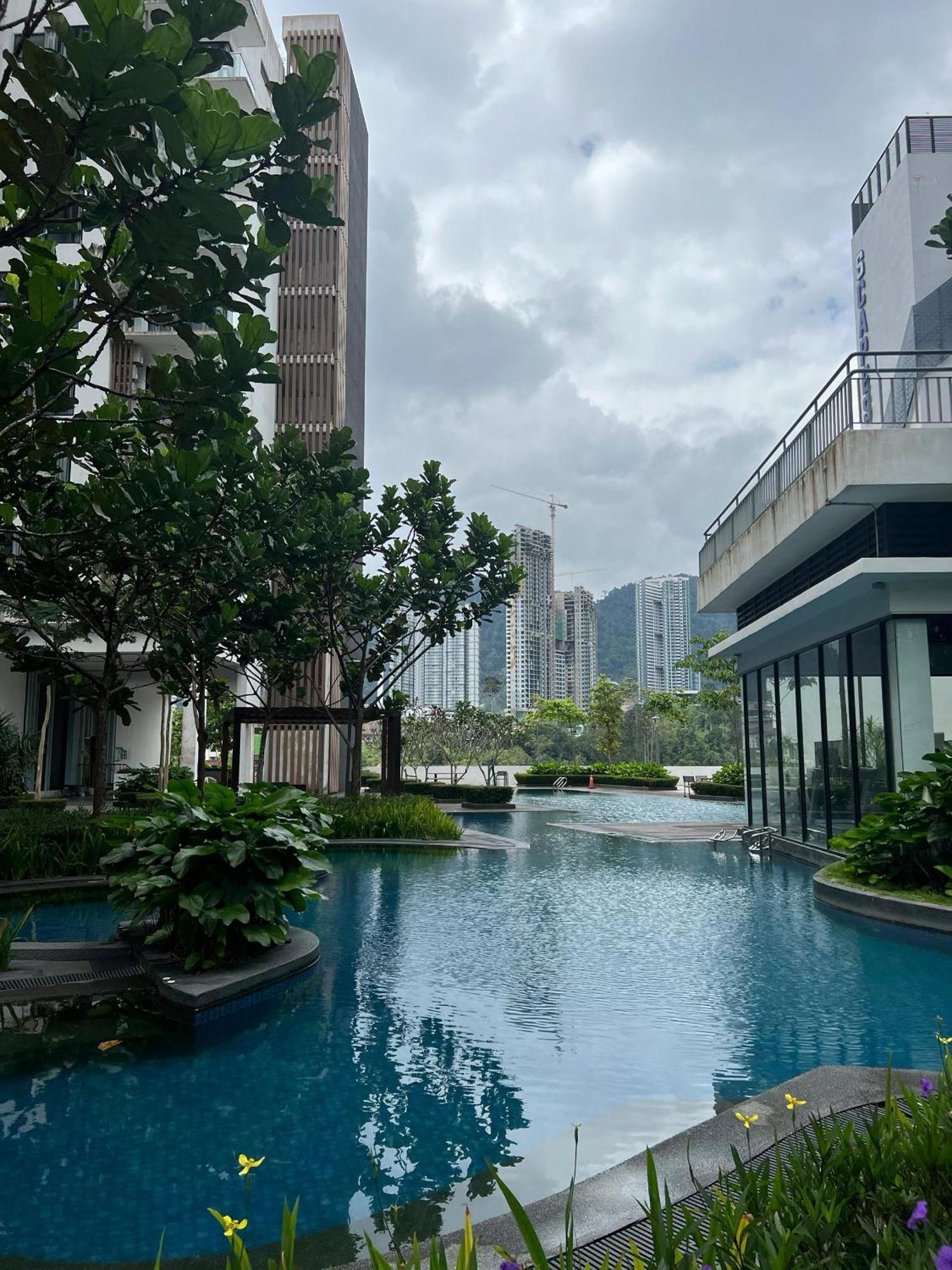 Midhill By Aurorahomes Apartment